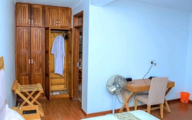 Rosemary Courts Bed And Breakfast Entebbe Exterior photo